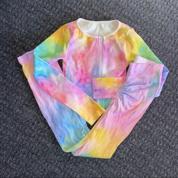 ❤︎ NWOT ❤︎ Sexy Ribbed Rainbow Leggings Set ❤︎ - Picture 4 of 5